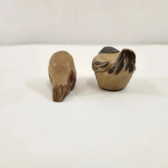 Clay Bird Sculptures Pair - Sparrow Chickadee Songbird - Picture 3 of 9